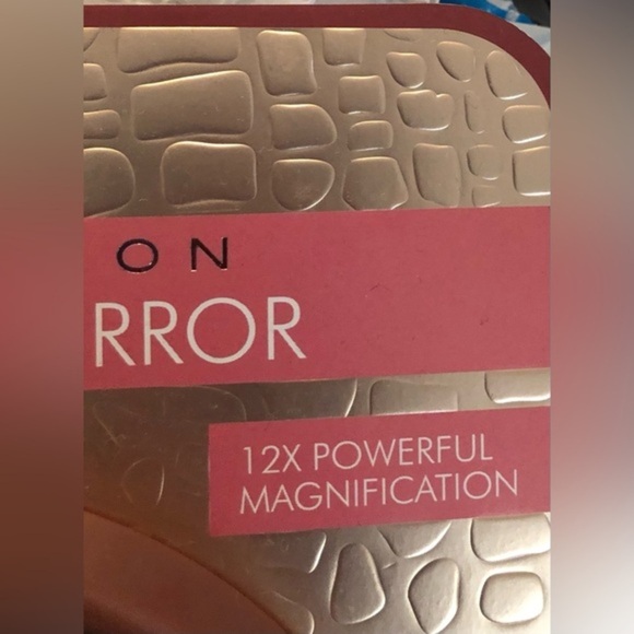 Paris‎ Hilton suction cup 12X magnifying mirror new - Picture 8 of 11